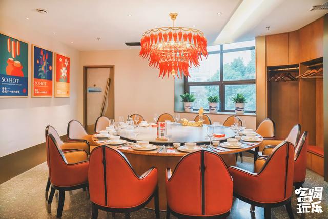 二十年辣味湘菜「辣得叫」降临长沙，邀你吃遍全场休闲区蓝鸢梦想 - Www.slyday.coM