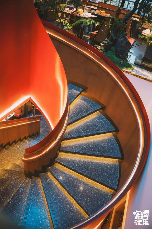 二十年辣味湘菜「辣得叫」降临长沙，邀你吃遍全场休闲区蓝鸢梦想 - Www.slyday.coM