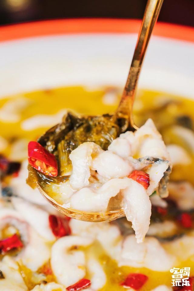 二十年辣味湘菜「辣得叫」降临长沙，邀你吃遍全场休闲区蓝鸢梦想 - Www.slyday.coM