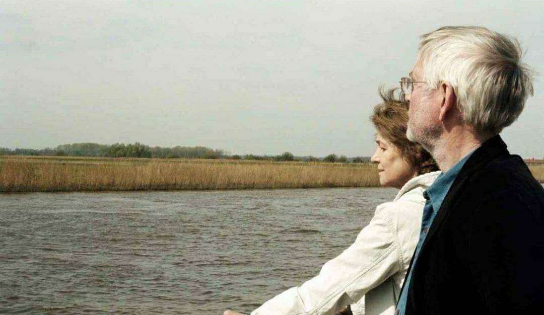 68岁男子带着行李相亲,女方直接留他在家住下:一眼我就相中你了休闲区蓝鸢梦想 - Www.slyday.coM 68岁男子带着行李相亲,女方直接留他在家住下:一眼我就相中你了休闲区蓝鸢梦想 - Www.slyday.coM