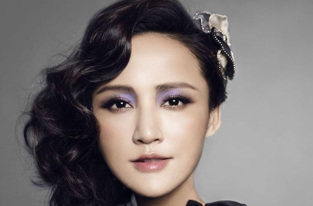 她是实力派演员,3年结过两次婚,如今被宠成公主,她是谁?休闲区蓝鸢梦想 - Www.slyday.coM