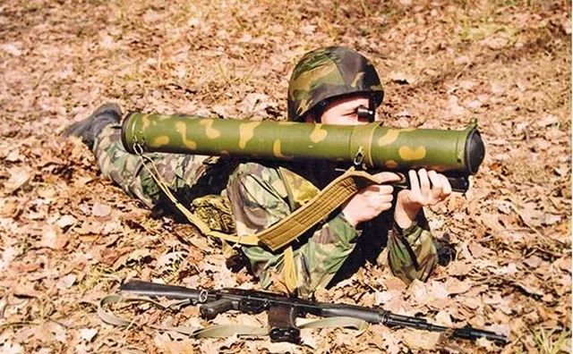 轻量化的单兵重火力俄罗斯bur紧凑型榴弹发射器