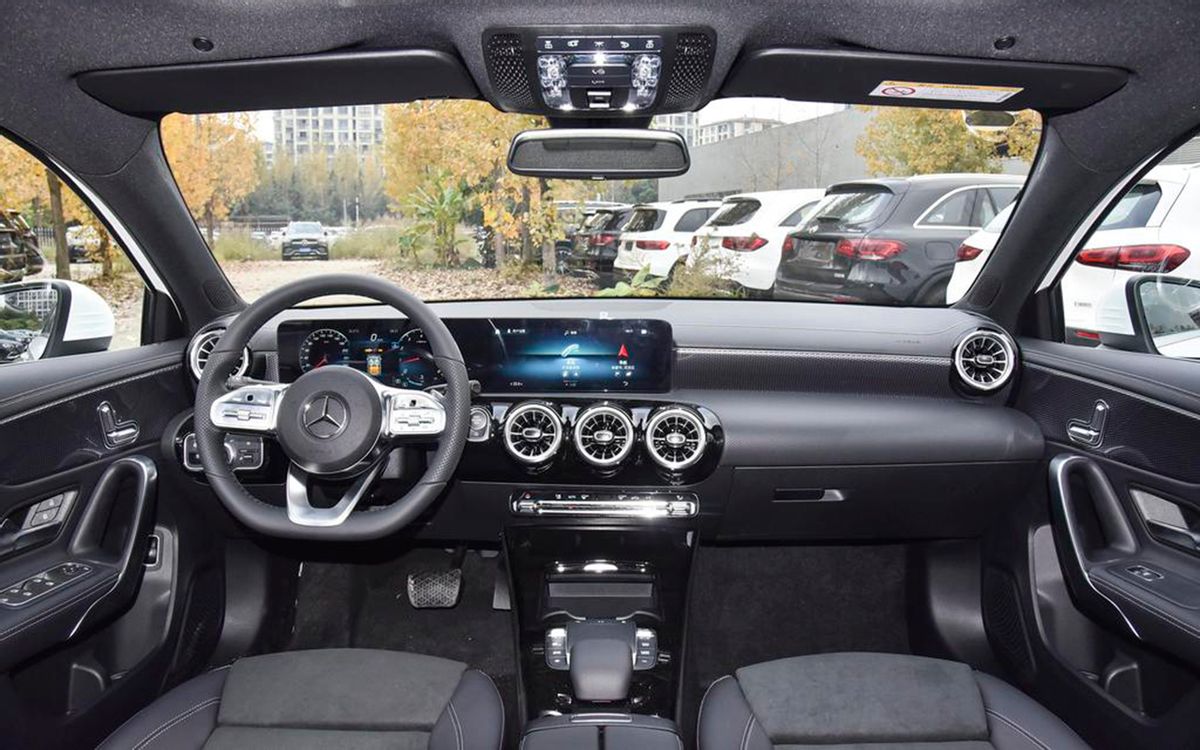 C级直降，奔驰全系轿车年底优惠盘点！