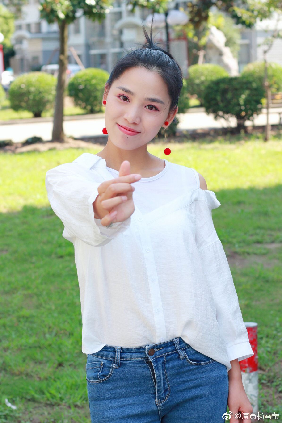 还认得“小雨青青”吗?因颜值低被骂,6年来无戏可拍休闲区蓝鸢梦想 - Www.slyday.coM 还认得“小雨青青”吗?因颜值低被骂,6年来无戏可拍休闲区蓝鸢梦想 - Www.slyday.coM