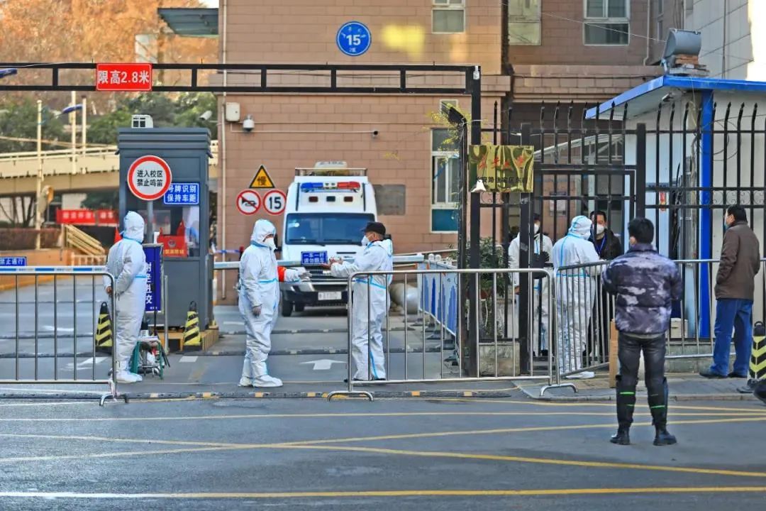 西安防控升级全市小区封闭管理封控16万人