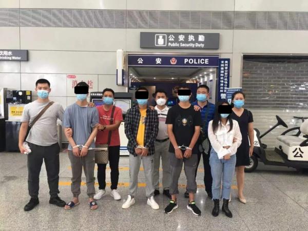 捣毁跨国网络裸聊诈骗团伙海南三亚海岸警察跨省抓获18名犯罪嫌疑人