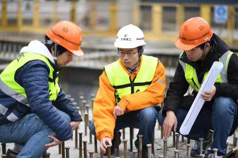 劳模讲党史全国劳模上海建工集团总工程师陈晓明把创新融入血液把工程