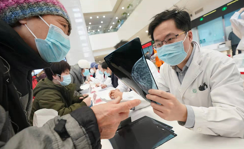 包含北京友谊医院、护士全程协助陪同号贩子代挂，加客服微信咨询的词条