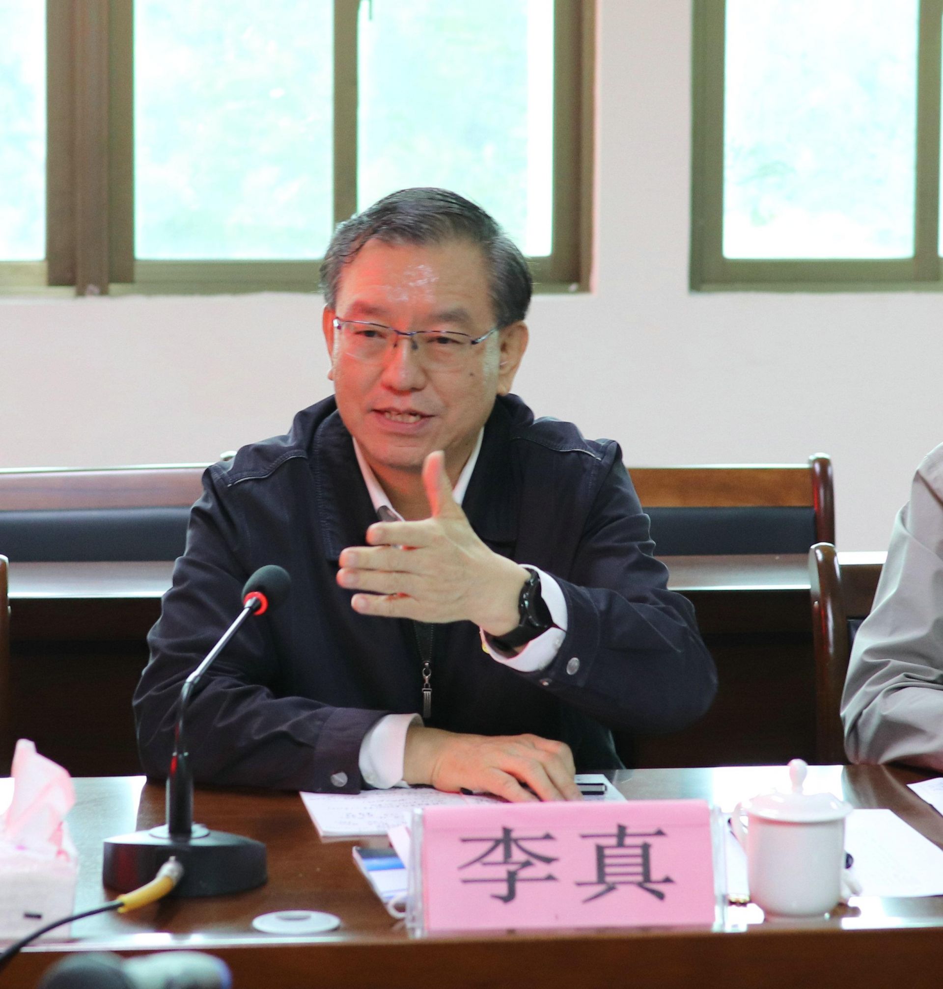 深圳市文化广电旅游体育局和深圳市燃气集团领导赴汕头市潮阳区河溪镇