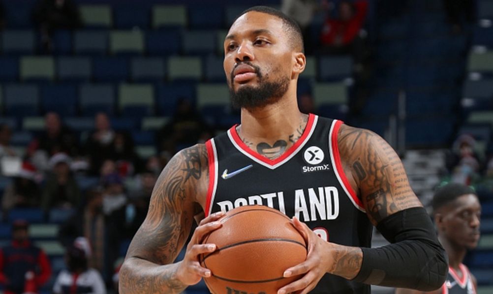 爆冷，联盟鱼腩触底反弹！湖人旧将立大功，利拉德空砍39+7休闲区蓝鸢梦想 - Www.slyday.coM