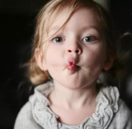 究竟是孩子太任性，还是妈妈太放纵？要学会坚决地对孩子说“不”休闲区蓝鸢梦想 - Www.slyday.coM