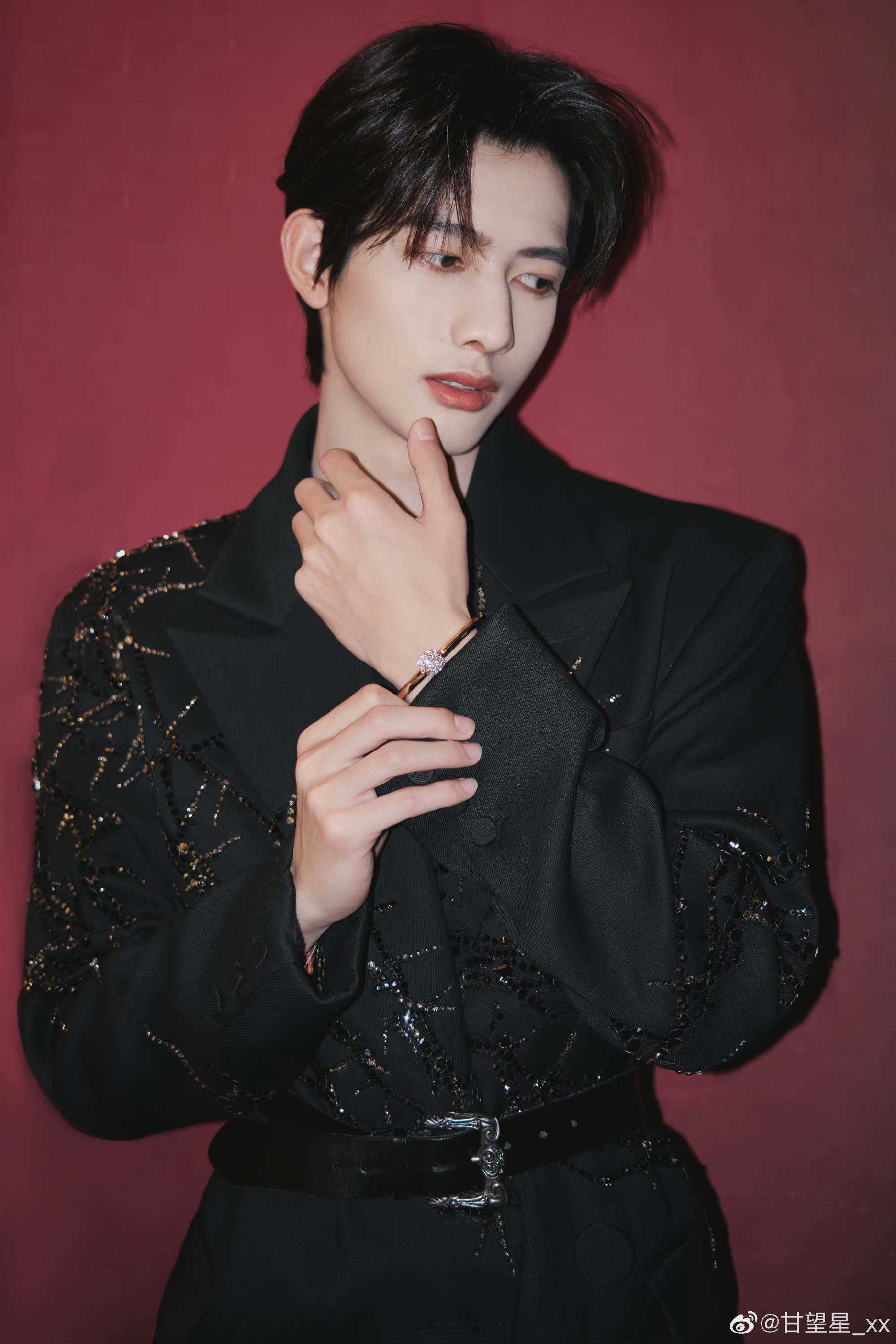 搜狐时尚盛典中的甘望星无死角的帅气