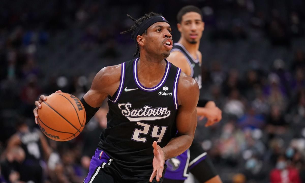 篮筐都被他砸烂了！这就是键盘侠口中比威少更适配湖人的神投手？休闲区蓝鸢梦想 - Www.slyday.coM