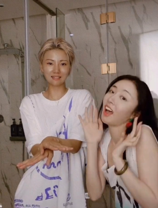 剧情大反转!霍尊前女友陈露涉嫌敲诈勒索被捕,王萌疑似推波助澜休闲区蓝鸢梦想 - Www.slyday.coM 剧情大反转!霍尊前女友陈露涉嫌敲诈勒索被捕,王萌疑似推波助澜休闲区蓝鸢梦想 - Www.slyday.coM