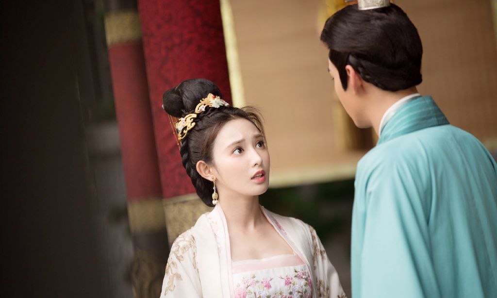 秃发氏有个妹妹,早在南凉国灭后便被乞伏炽磐俘获,后因得宠被封为左