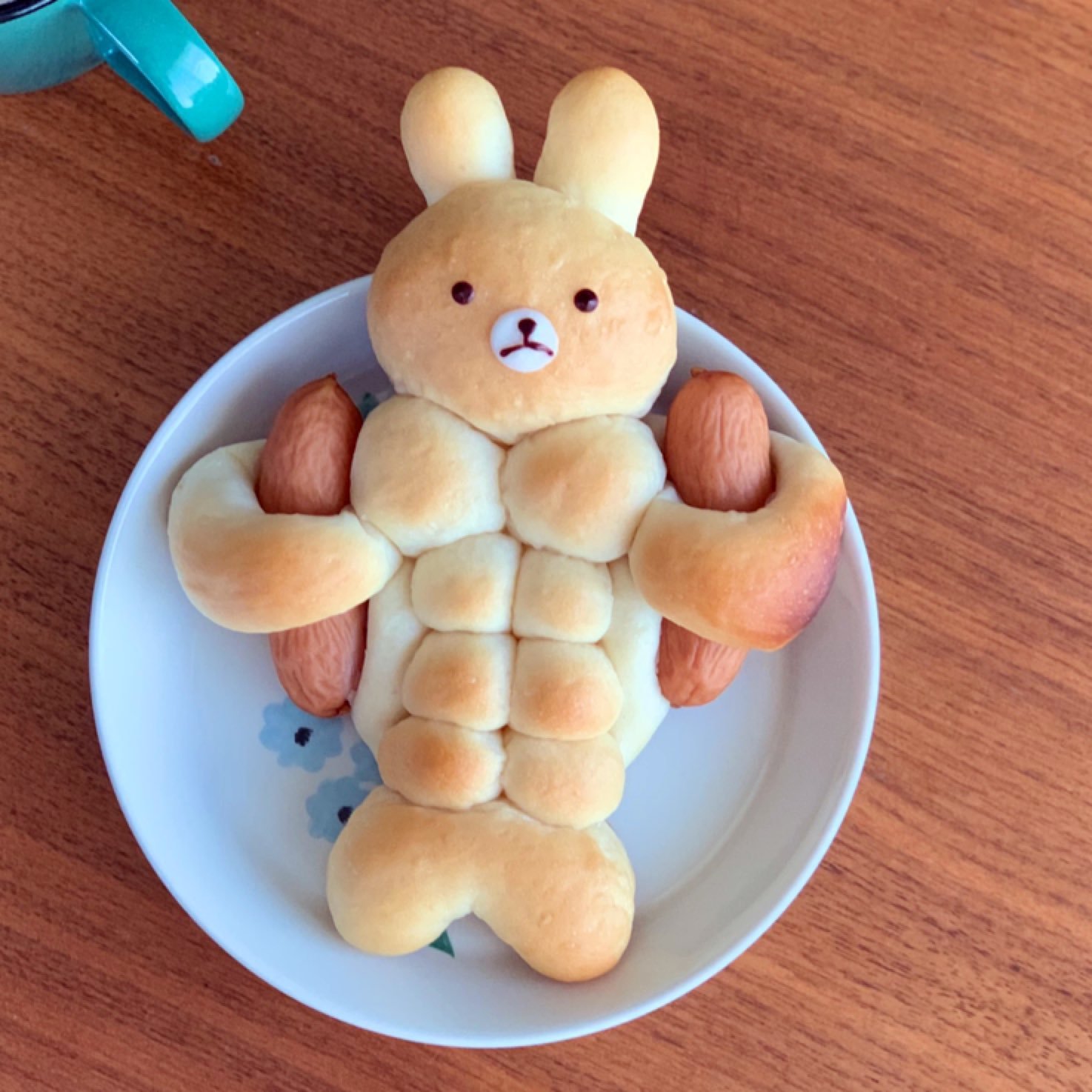 圣诞老人面包和圣诞肌肉熊好可爱twikonelbread