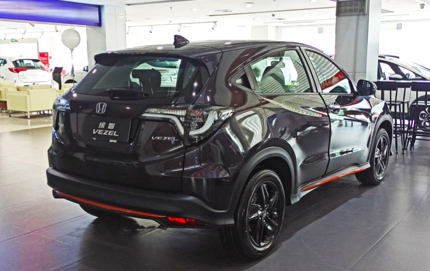 21年度好车推荐，传统阵营坚守领地，这四款燃油车性价比确实不错