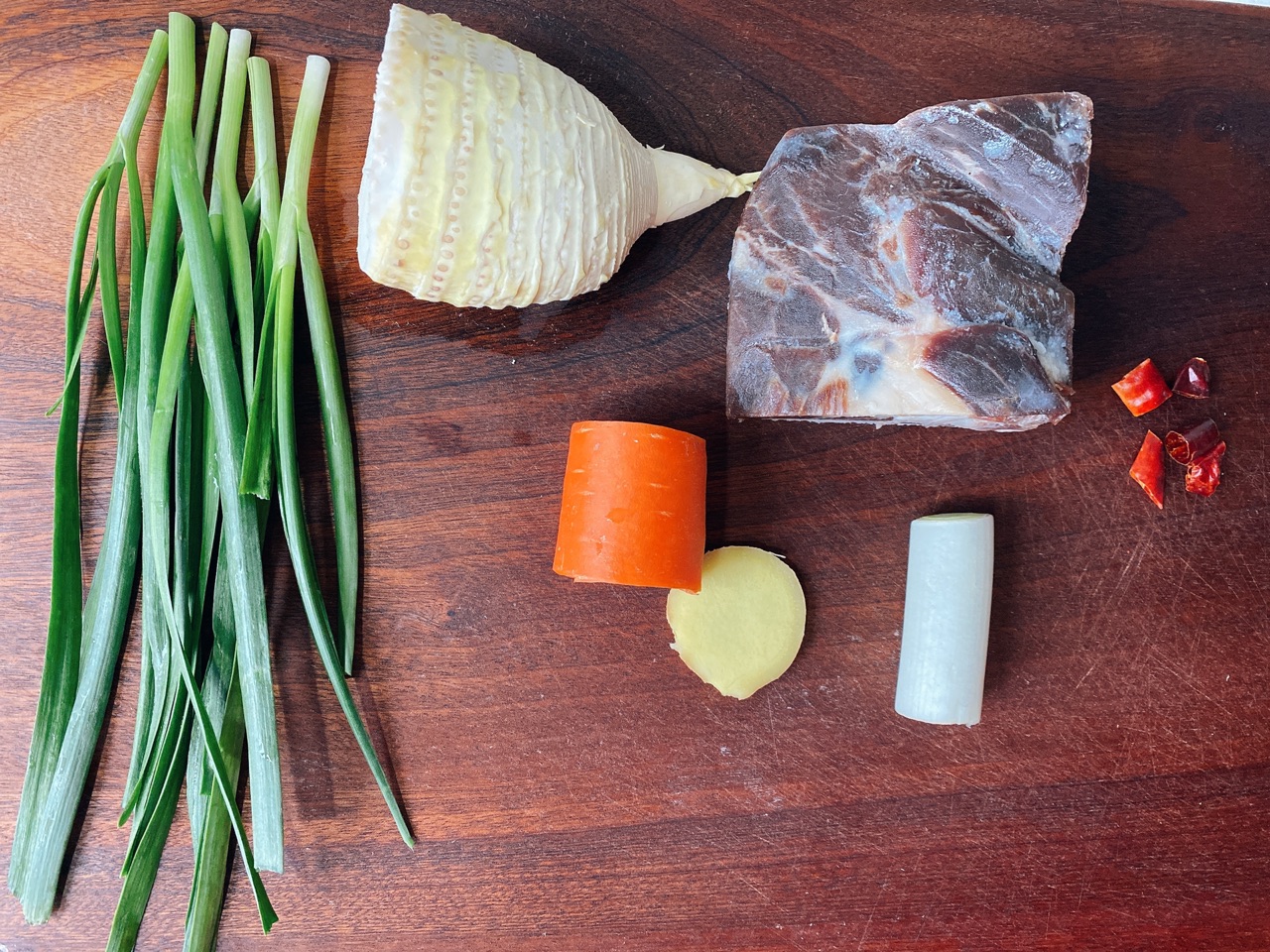 12月抓紧时间吃“冬天第一鲜”,这菜一上桌就被抢光,要常吃休闲区蓝鸢梦想 - Www.slyday.coM 12月抓紧时间吃“冬天第一鲜”,这菜一上桌就被抢光,要常吃休闲区蓝鸢梦想 - Www.slyday.coM