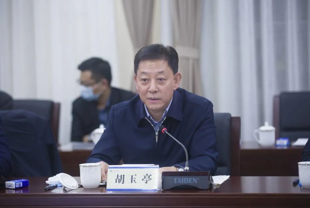 大连市委常委,副市长骆东升,市委副秘书长王珏,市委副秘书长,市卫生