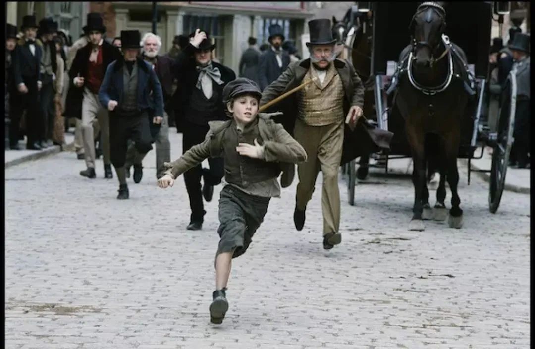 看了《雾都孤儿》我才明白，为什么善良的人根本不会吃亏休闲区蓝鸢梦想 - Www.slyday.coM