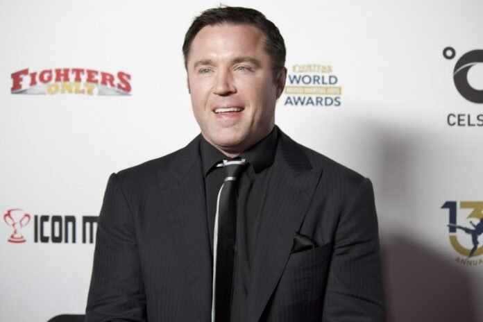 前ufc中量级/轻重量级冠军挑战者/资深mma评论员"大嘴"切尔61松恩