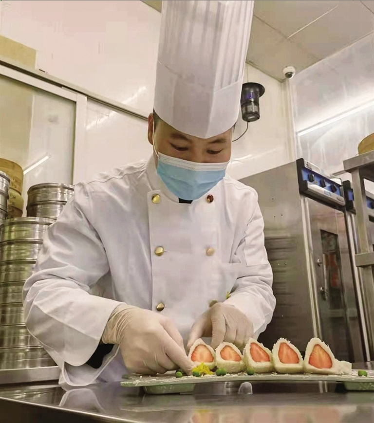 杨俊:用热爱诠释中式面点师的匠人匠心__财经头条