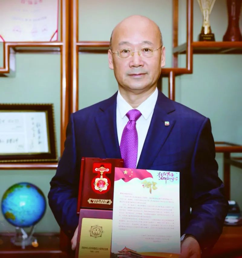 董事长专访│大众公用杨国平公心为大众致用创未来解码大众公用30年