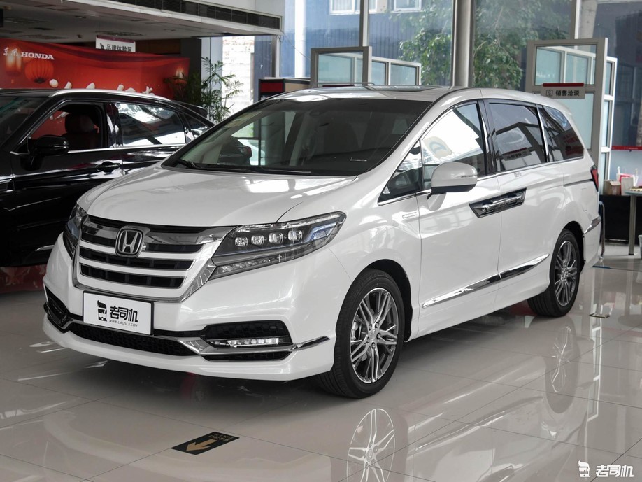 30万左右怎么选？艾力绅 VS 威然