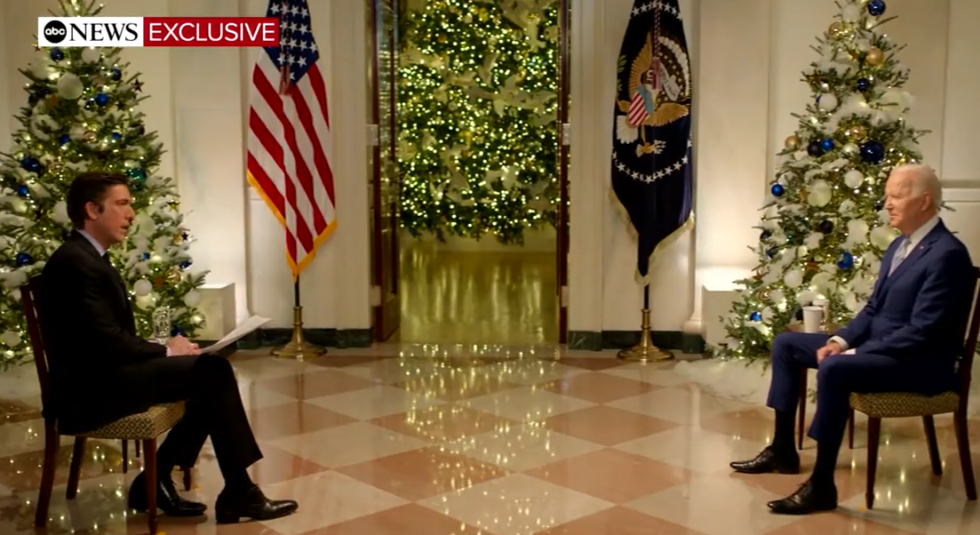 拜登接受ABC独家采访,视频截图