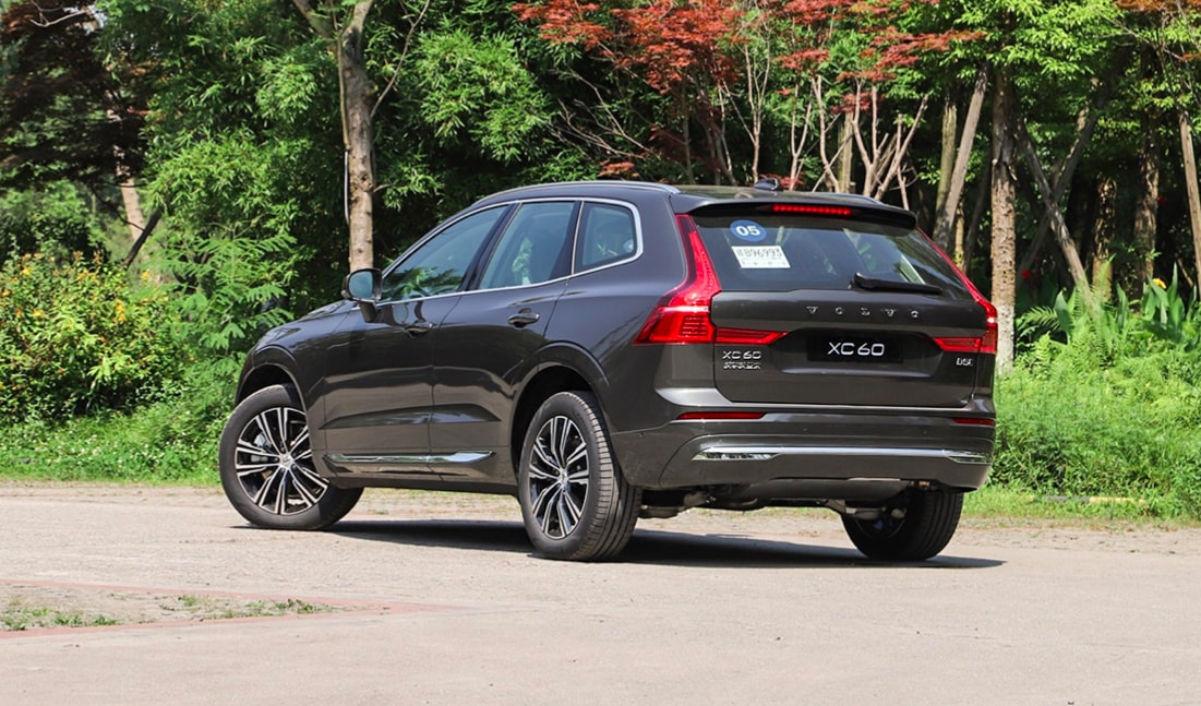 21年度好车推荐，二线豪华阵营新作不断，这四款车销量口碑双丰收