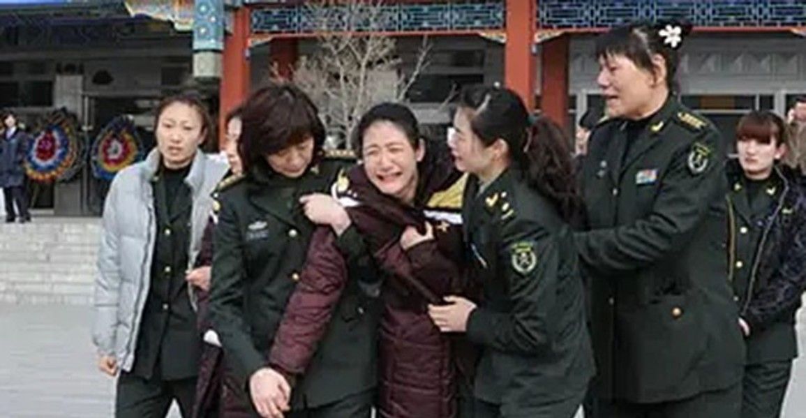 八一女篮王凡病逝,莫科一夜白头,教练牵线:2年后再婚生2娃休闲区蓝鸢梦想 - Www.slyday.coM 八一女篮王凡病逝,莫科一夜白头,教练牵线:2年后再婚生2娃休闲区蓝鸢梦想 - Www.slyday.coM