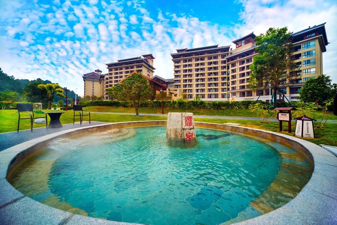 冬游新兴纵享翔顺金水台温泉暖身暖心之旅