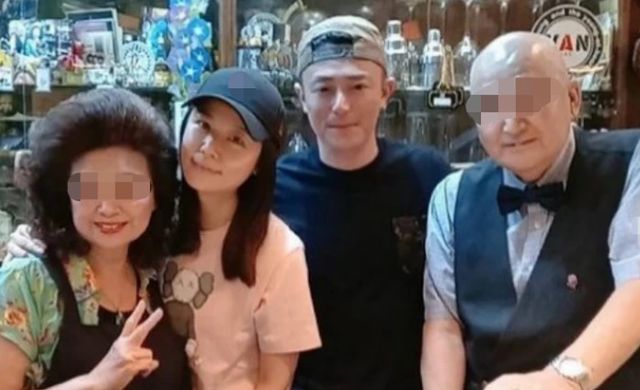 林心如霍建华外出聚餐破婚变传闻,“还珠三姐妹”只有她全身而退休闲区蓝鸢梦想 - Www.slyday.coM