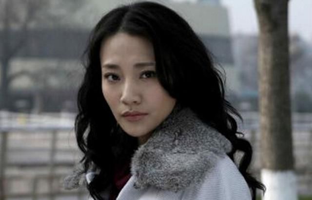 著名影星因接电话去世年仅29岁,闺蜜姚晨葬礼上痛哭晕倒休闲区蓝鸢梦想 - Www.slyday.coM