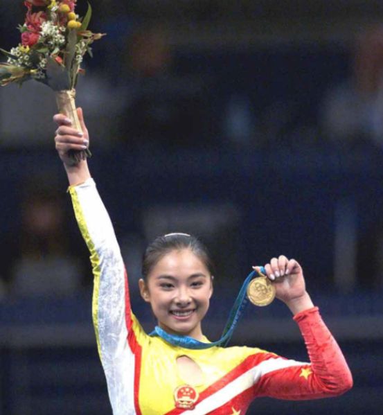 刘璇21岁摘得奥运金牌36岁下嫁富二代41岁有儿有女身家过亿