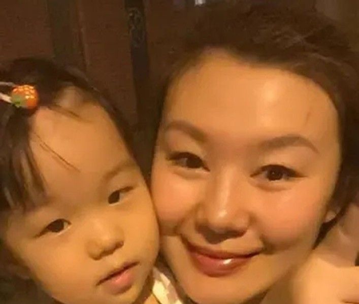 八一女篮王凡病逝,莫科一夜白头,教练牵线:2年后再婚生2娃休闲区蓝鸢梦想 - Www.slyday.coM 八一女篮王凡病逝,莫科一夜白头,教练牵线:2年后再婚生2娃休闲区蓝鸢梦想 - Www.slyday.coM