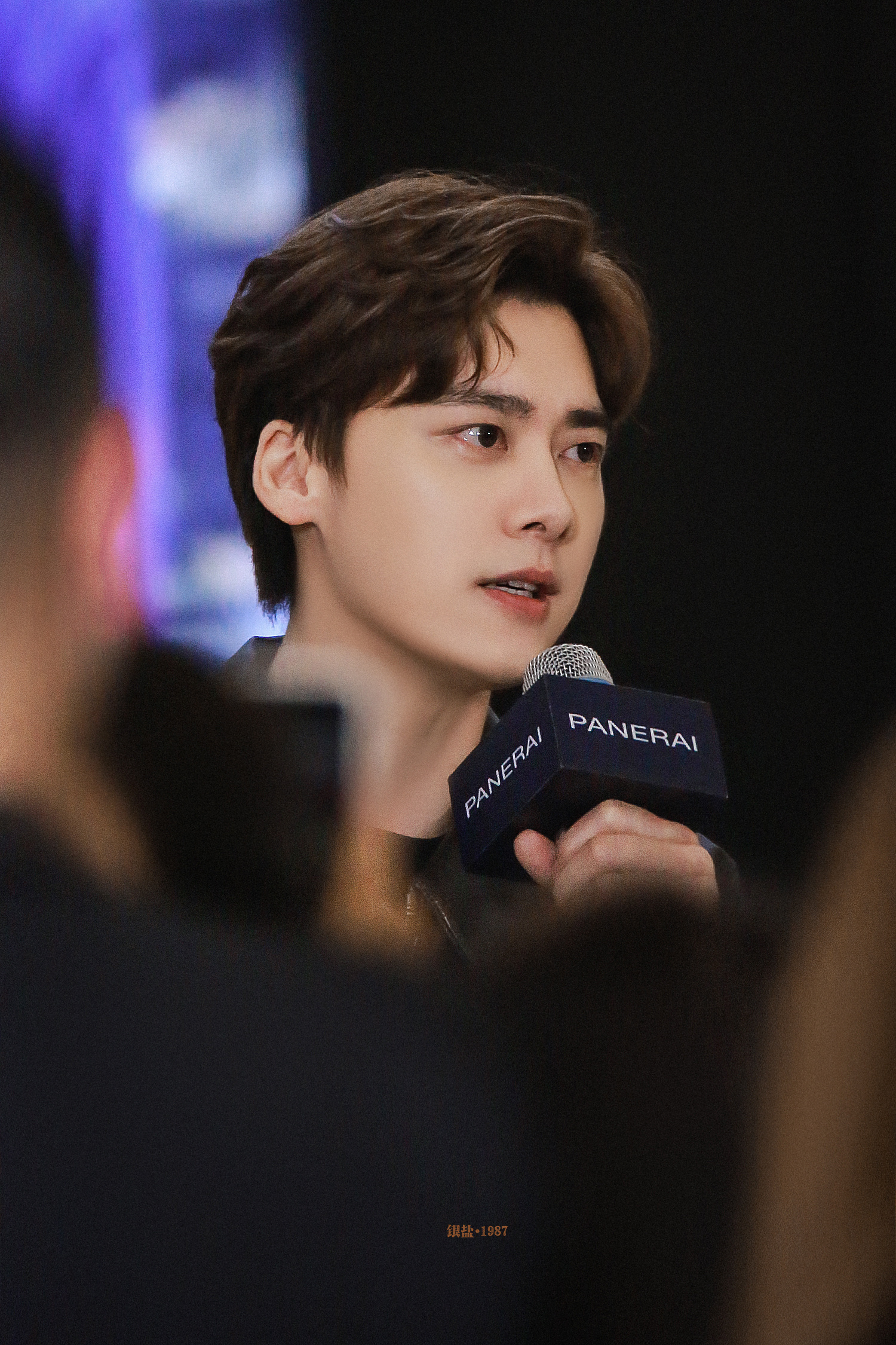 李易峰线下活动生图用脸鲨人事件期待峰哥新歌啊