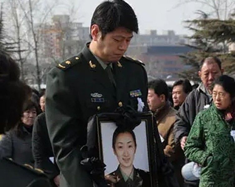 八一女篮王凡病逝,莫科一夜白头,教练牵线:2年后再婚生2娃休闲区蓝鸢梦想 - Www.slyday.coM 八一女篮王凡病逝,莫科一夜白头,教练牵线:2年后再婚生2娃休闲区蓝鸢梦想 - Www.slyday.coM