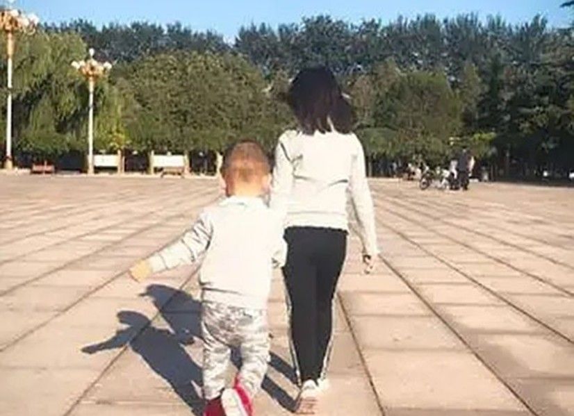 八一女篮王凡病逝,莫科一夜白头,教练牵线:2年后再婚生2娃休闲区蓝鸢梦想 - Www.slyday.coM 八一女篮王凡病逝,莫科一夜白头,教练牵线:2年后再婚生2娃休闲区蓝鸢梦想 - Www.slyday.coM