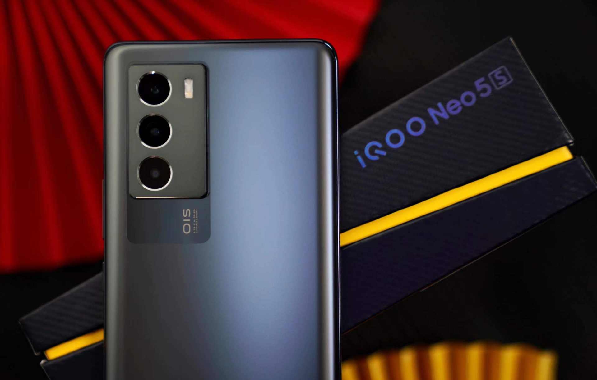 三千左右选机要性能也要高辨识度iqoo新机可以了解下