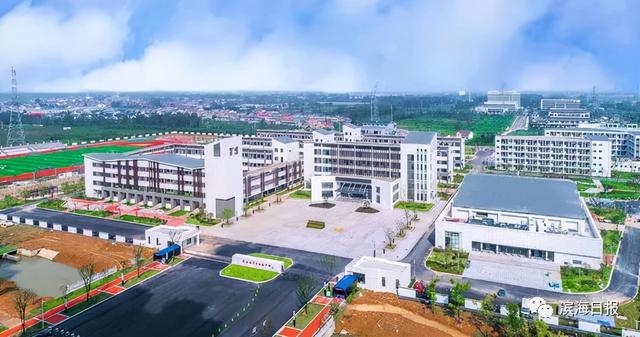 幼儿园5所西湖路小学等新建东坎高中,育才高中招引专科院校毕业生241