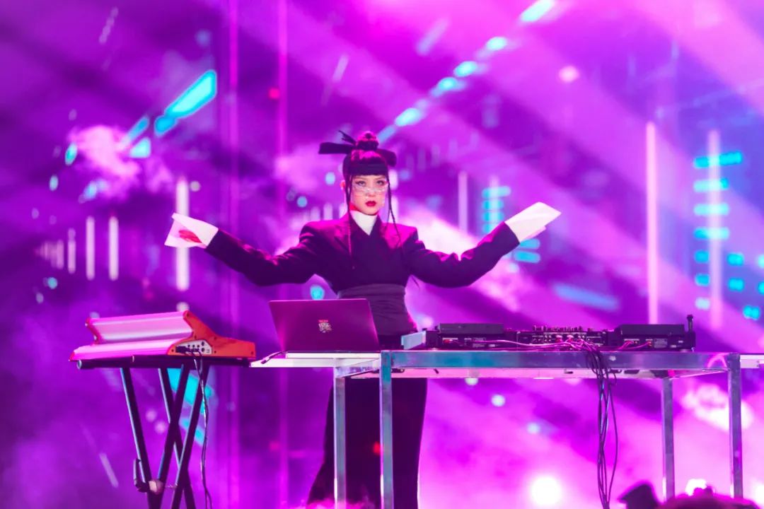 “国乐之城”今晚盛大开启，青春乐手初舞台惊艳四方休闲区蓝鸢梦想 - Www.slyday.coM