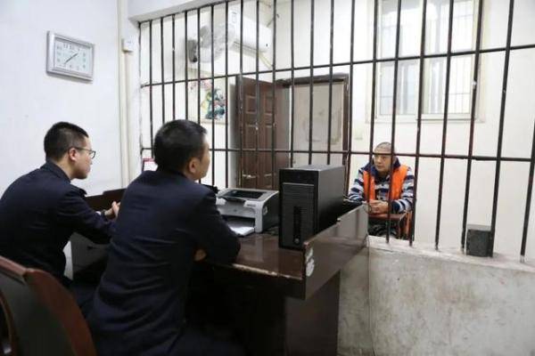 重庆黑老大王平被执行死刑：外逃18年，文强为其充当保护伞休闲区蓝鸢梦想 - Www.slyday.coM