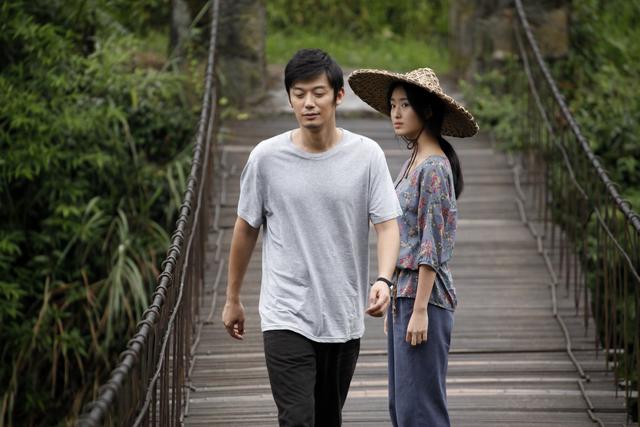 著名演员芦芳生出道至今零绯闻被父母阻止当演员43岁仍未婚