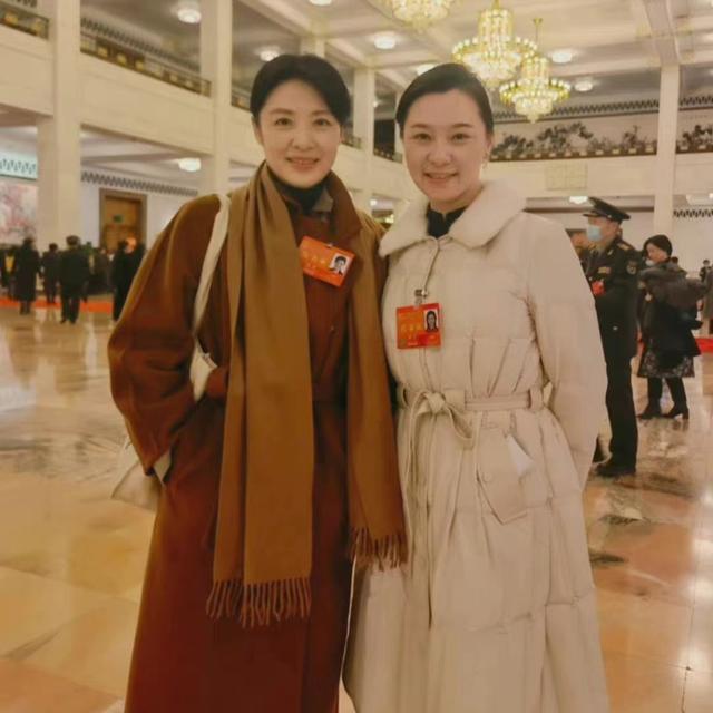 主持人周涛任保利文化集团艺术总监本尊发文回应网友惊叹太牛