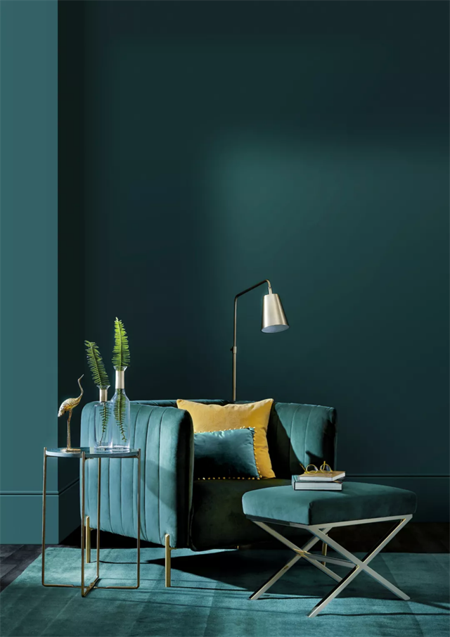 【米兰壁纸墙布窗帘】想要高级感,只能莫兰迪色系?这个颜色表示不服!