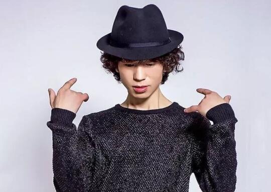 网红庞麦郎出院后首度开了直播！一个晚上的打赏高达数千元休闲区蓝鸢梦想 - Www.slyday.coM