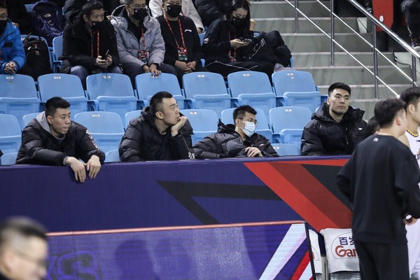 再见杨鸣?辽宁爆冷23分惨败北京,新星砍16+3爆发,林书豪MVP休闲区蓝鸢梦想 - Www.slyday.coM 再见杨鸣?辽宁爆冷23分惨败北京,新星砍16+3爆发,林书豪MVP休闲区蓝鸢梦想 - Www.slyday.coM