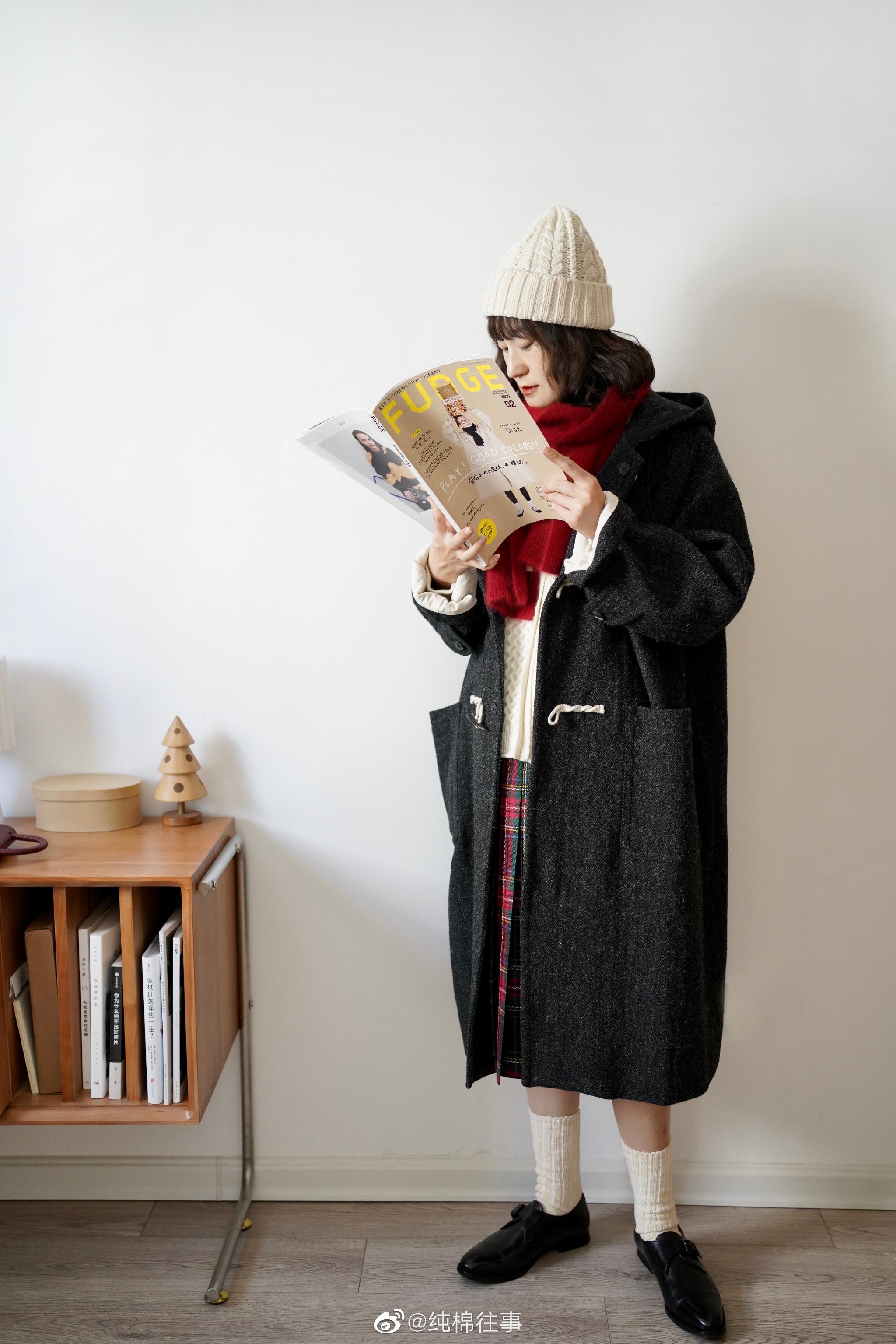 但是圣诞氛围感可不能丢,分享一下我的圣诞搭配给可爱的你们,一起