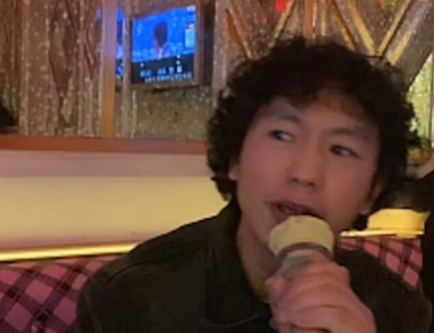 网红庞麦郎出院后首度开了直播！一个晚上的打赏高达数千元休闲区蓝鸢梦想 - Www.slyday.coM